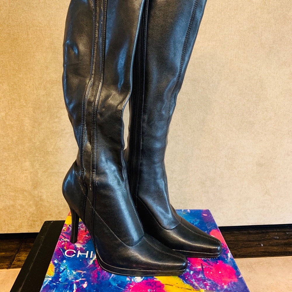 Chinese Laundry sexy black boots